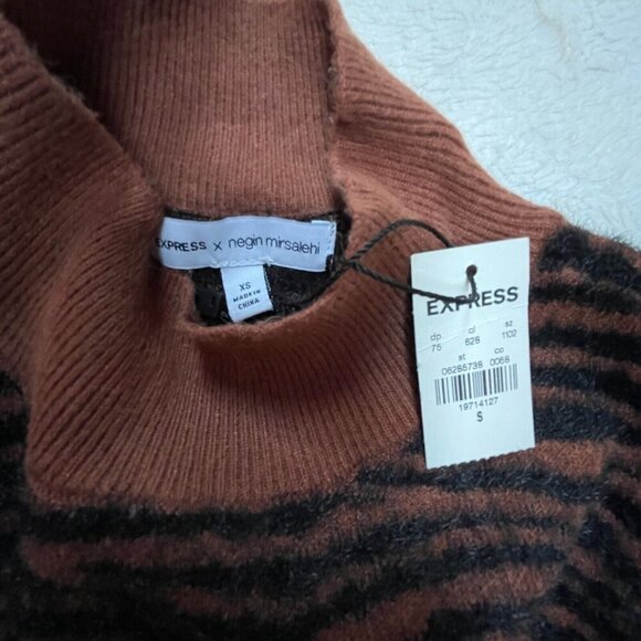 Express X Negin Mirsalehi Fuzzy Mock Neck Crop Sweater XS Small Animal Print New - Picture 7 of 10